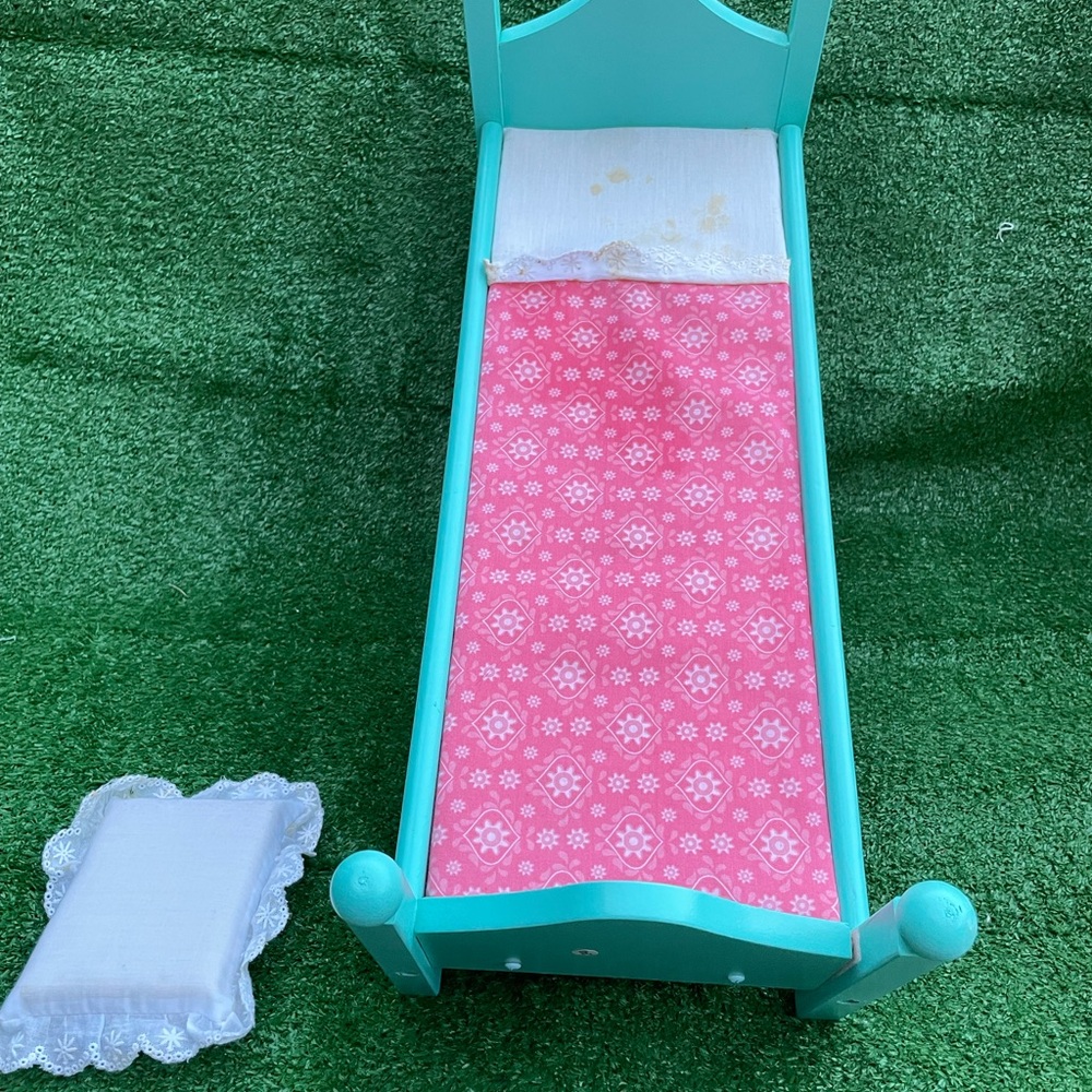 Doll Bed - Picture 3 of 5